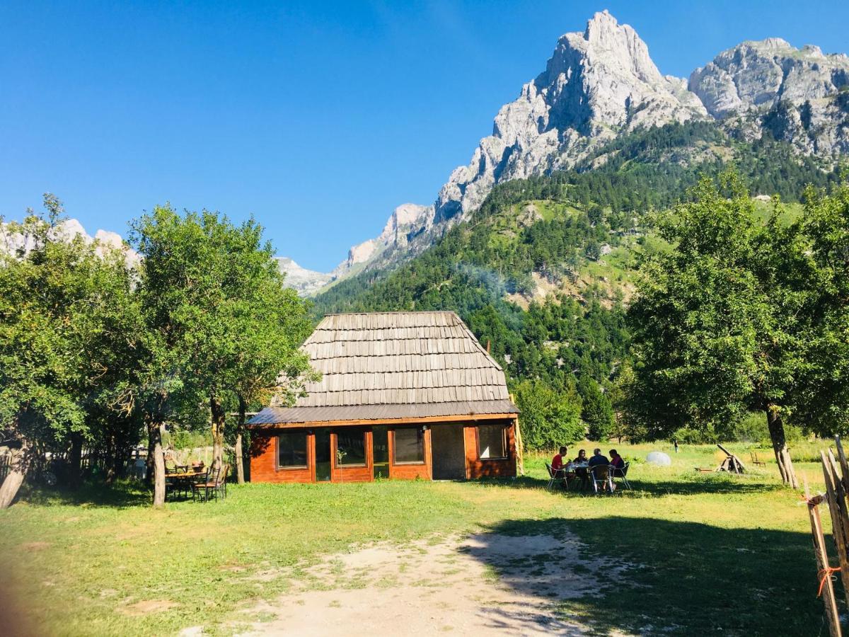 Bujtina 2 Ξενοδοχείο Βαλμπόνα Εξωτερικό φωτογραφία